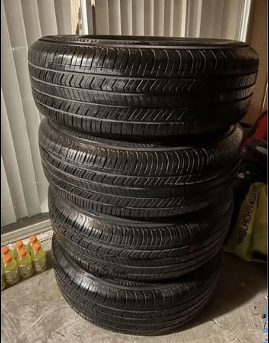 265/70R18 Yokohama Geolander X-CV