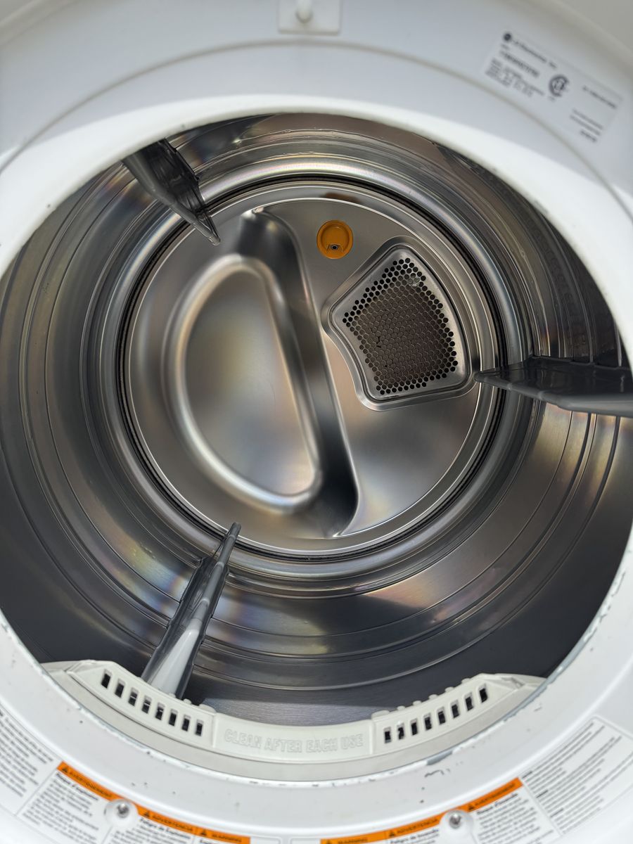 Main image 6