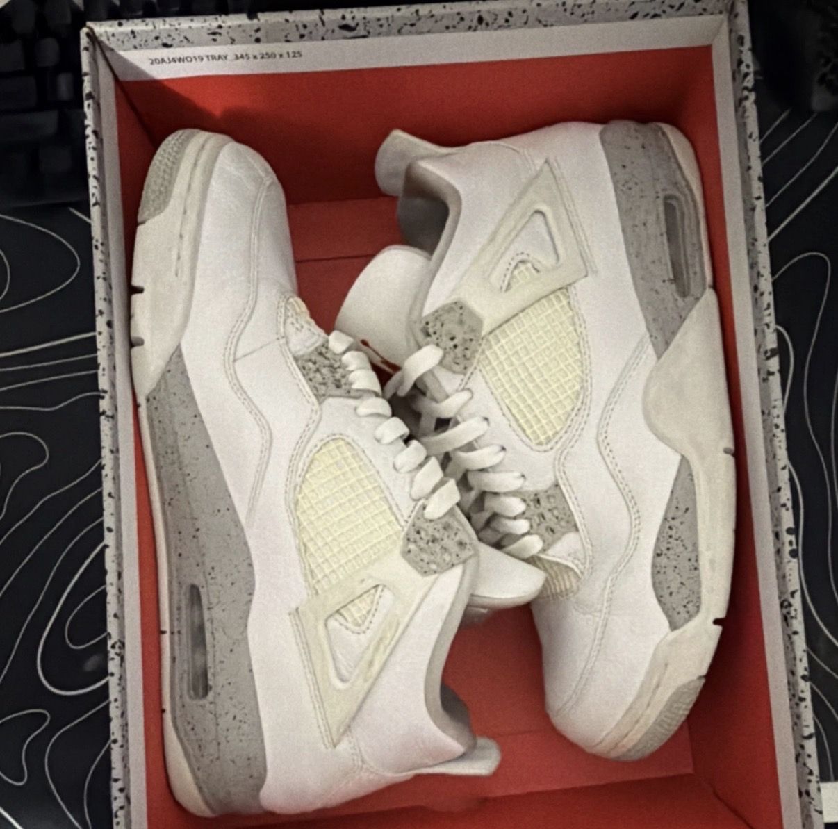 Air Jordan 4 White Oreo Size 11 – Clean w/ Box