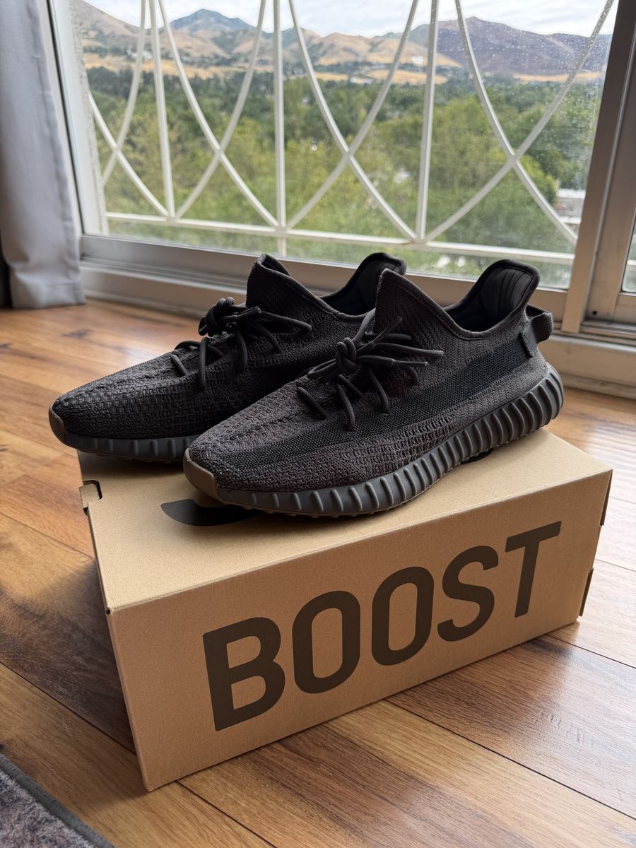 Yeezy Boost 350 V2 Cinder size 12.5