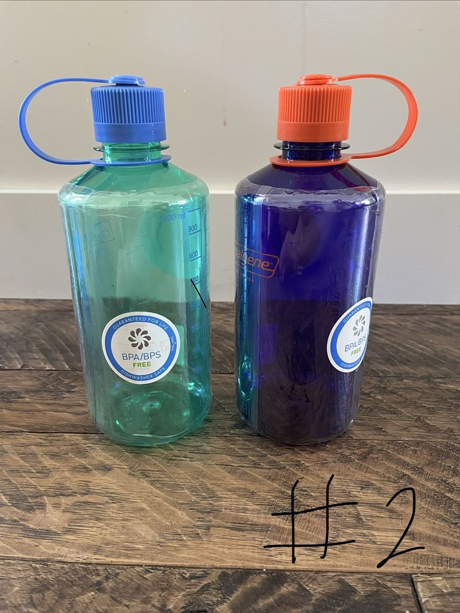 Set of 2 Nalgene Narrow mouth 32oz water bottles
