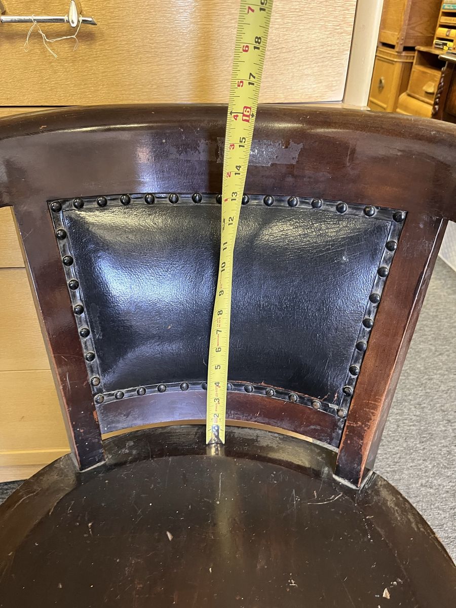 Main image 7