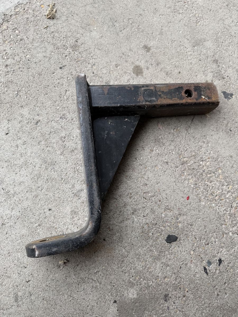 10 inch drop hitch.