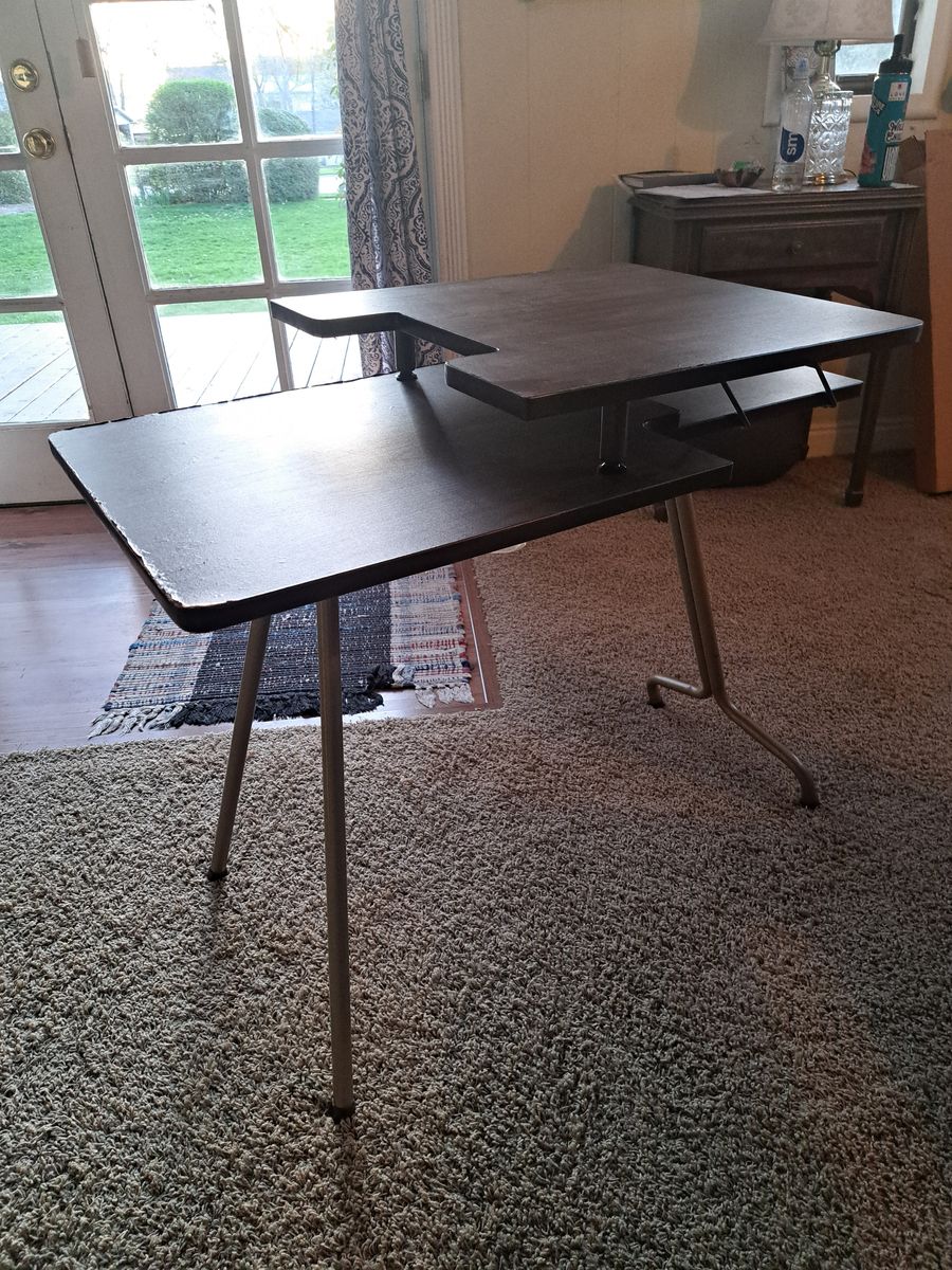 Foldable Sewing Machine Table