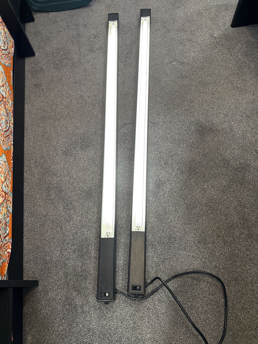 59 inch Plug-in Fluorescent Light Fixtures