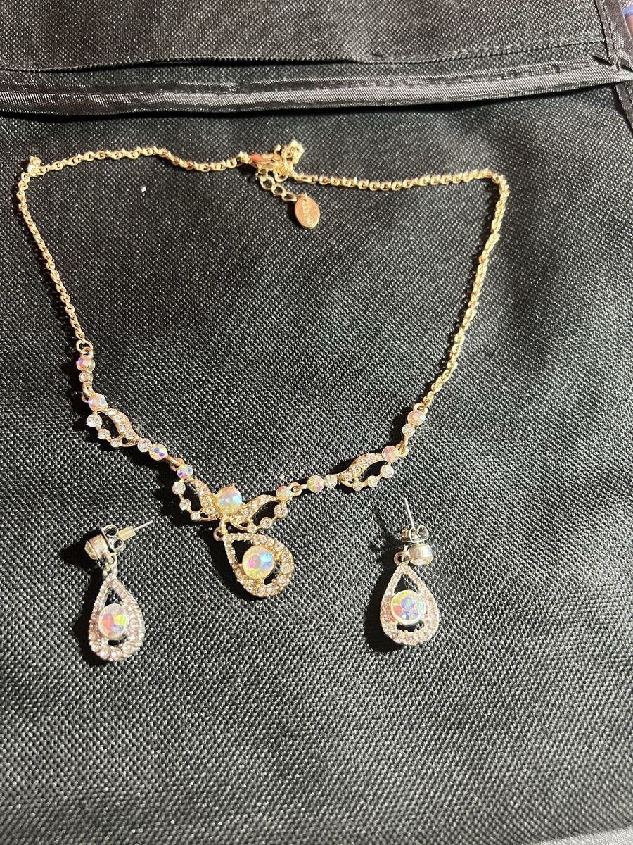 Sparkling Gold Tone Statement Necklace & Dangle Earrings Set - Iridescent Gemstone Accents