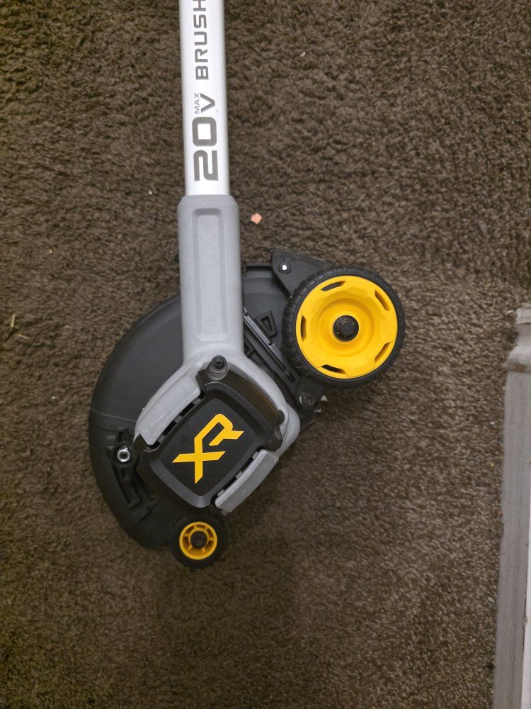 Main image 6