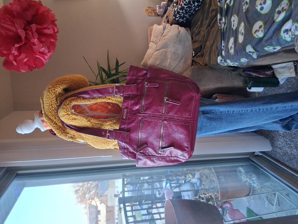 Pink Franco Sarto shoulder handbag