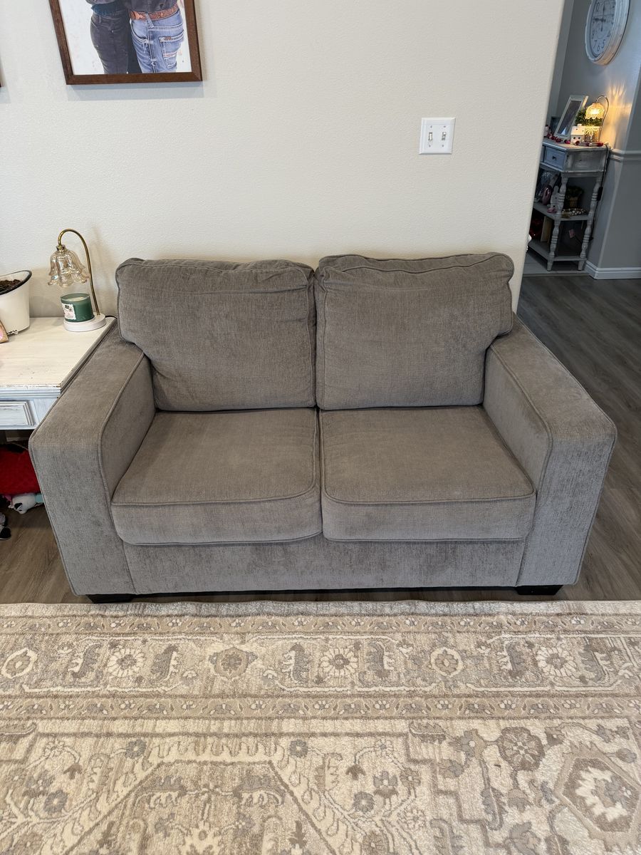 Sofa Love And Two Chairs