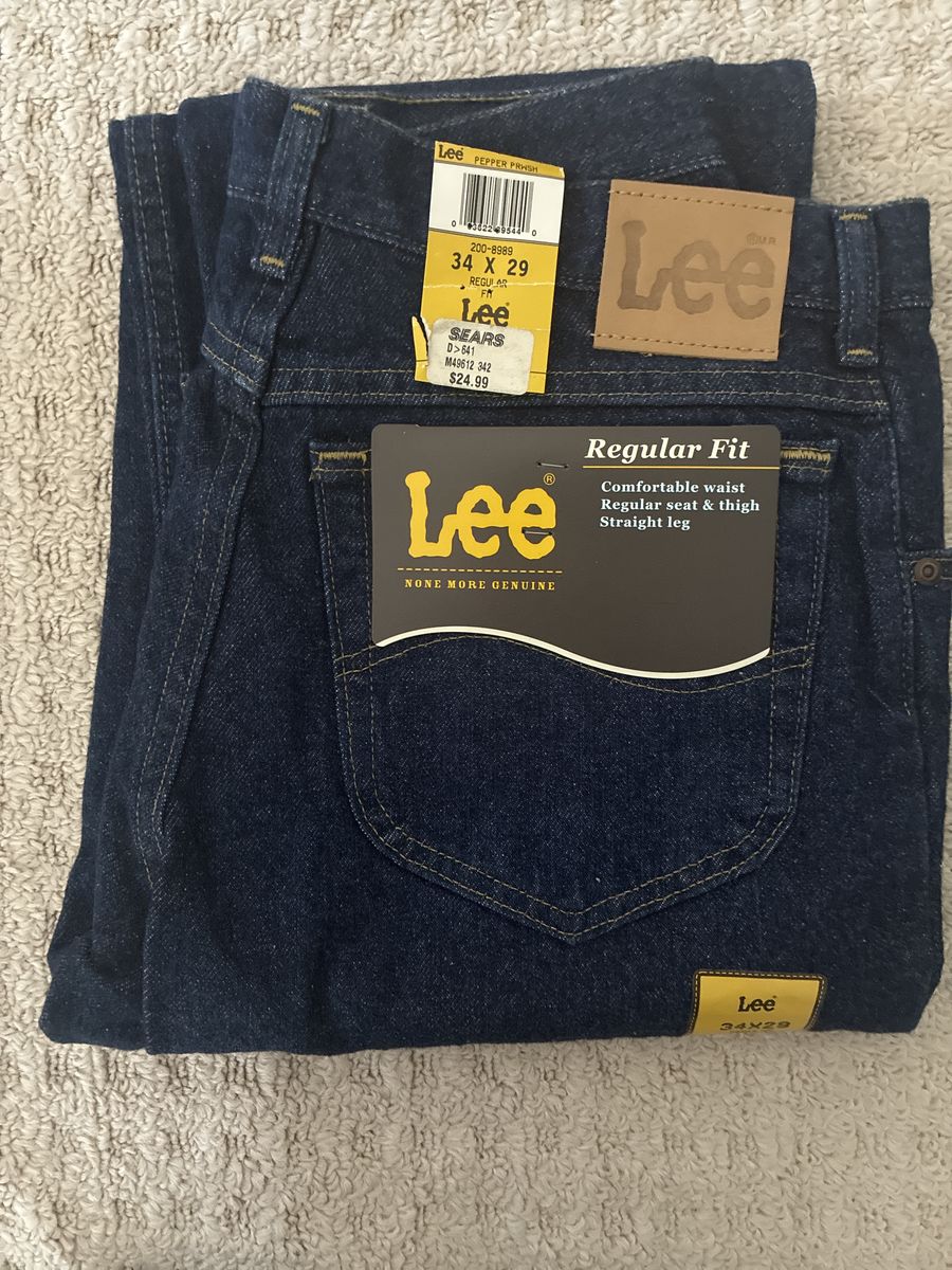 Brand new men’s Lee jeans