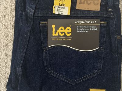 Brand new men’s Lee jeans