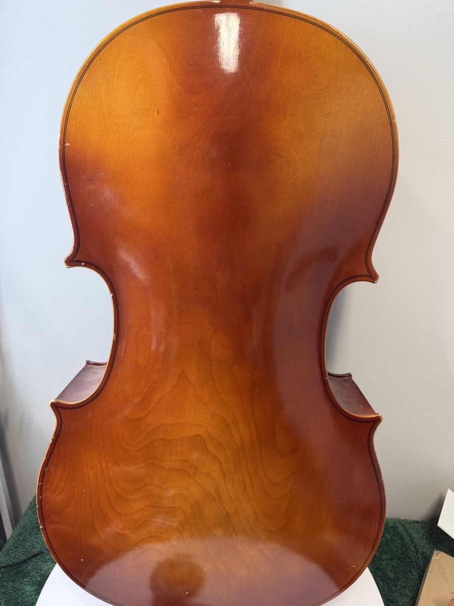 Main image 25