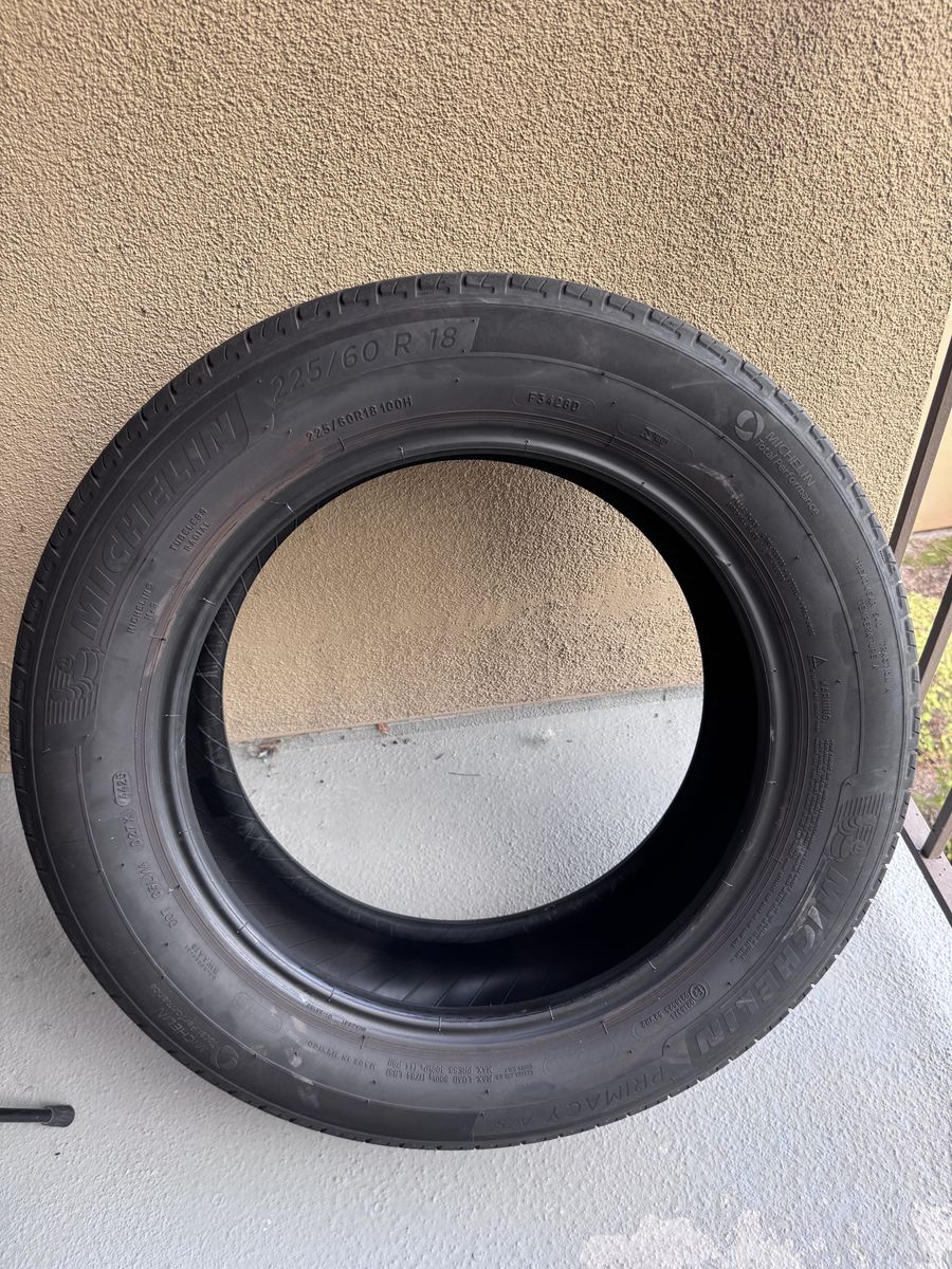 Michelin Primacy A/S Tires (225/60R 18)