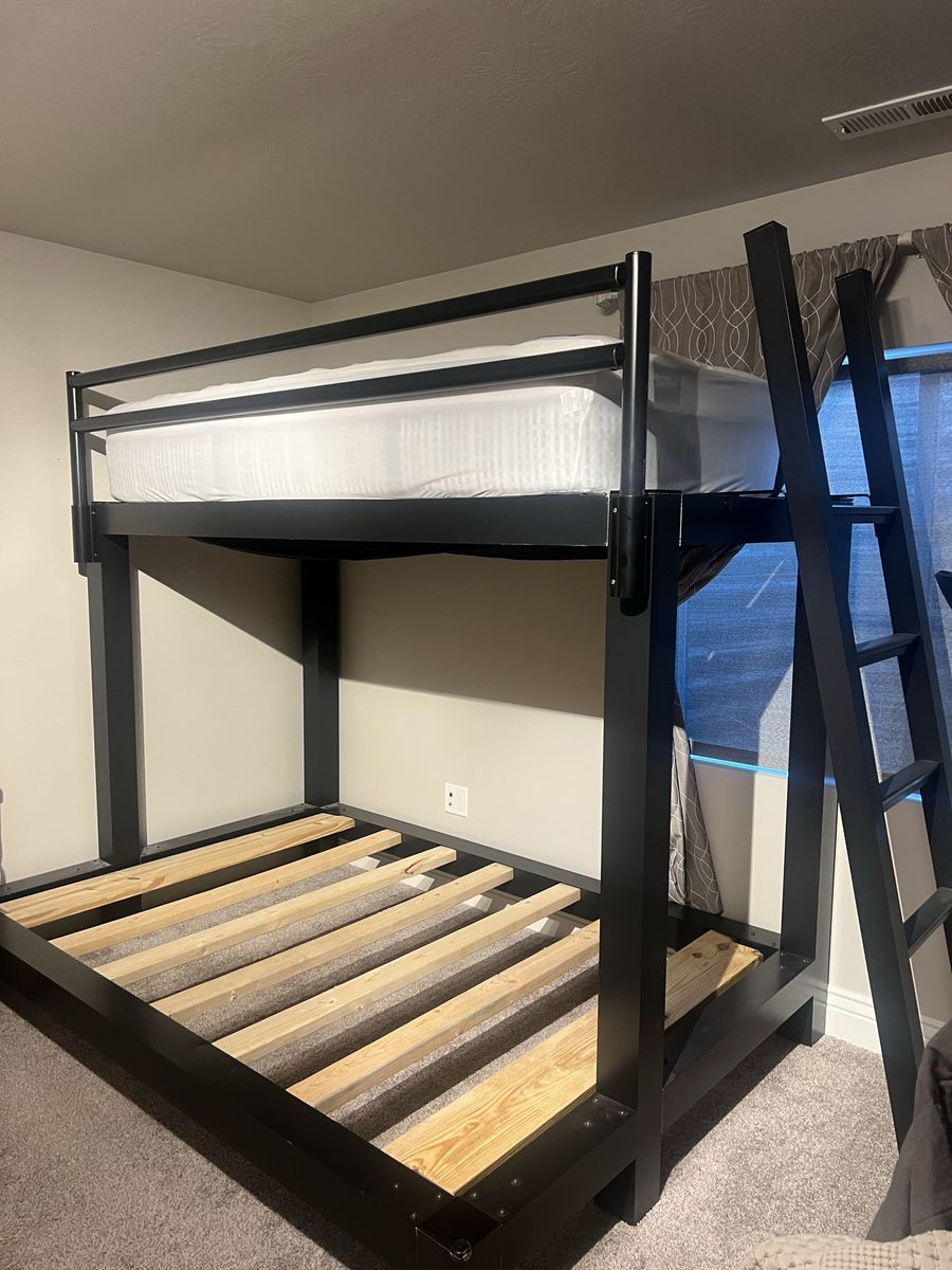 2 Adult Weight Bunk Beds QueenLow And Twin Tops