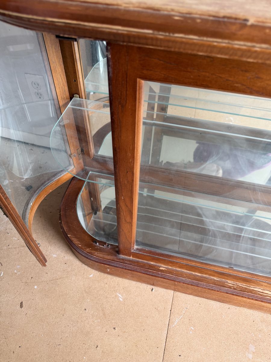 Main image 7