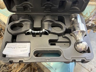 OEM Chevy GMC Gooseneck Ball and Safety Chain Anchors Kit with Case