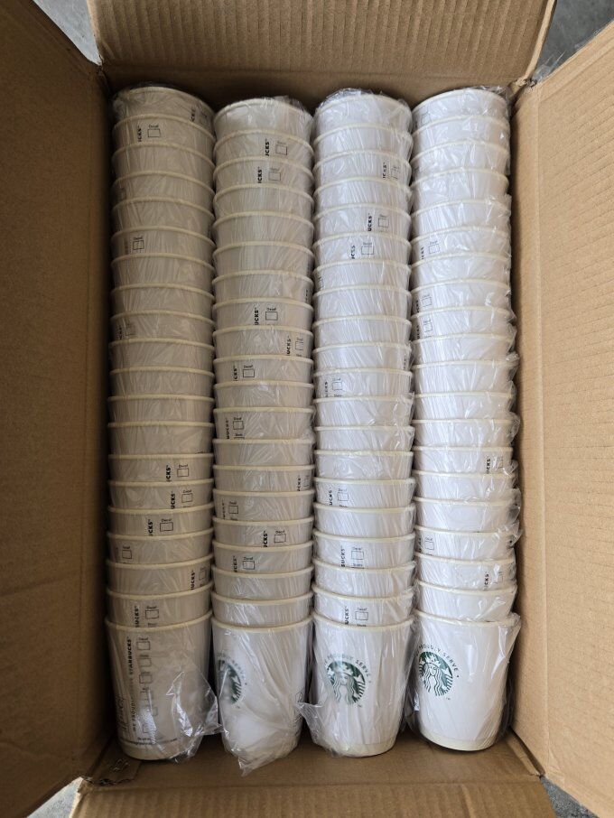 Case of Starbucks 10 oz Coffee Cups