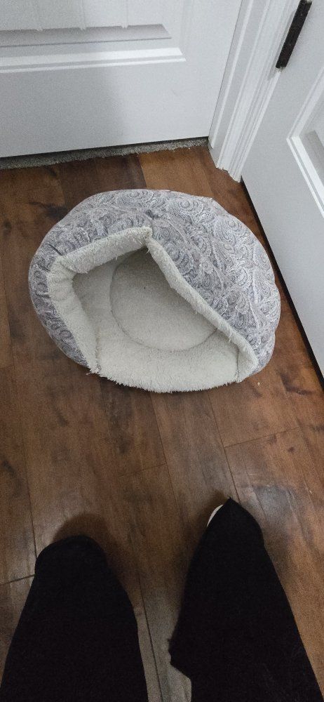 K&H Pet Products Covered Cave Style Pet Bed Paisley Plush Interior