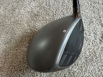 TaylorMade Qi35 Core 10.5° Driver