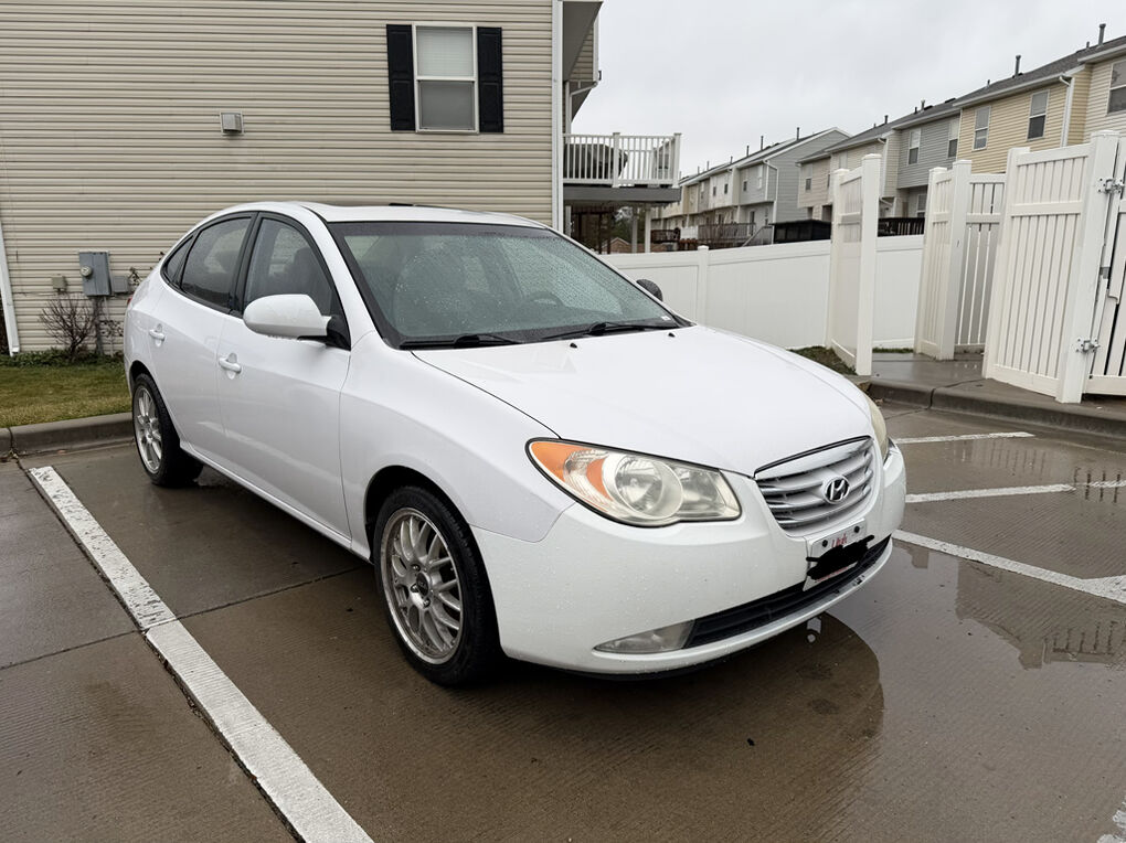 2010 HYUNDAI ELANTRA GLS