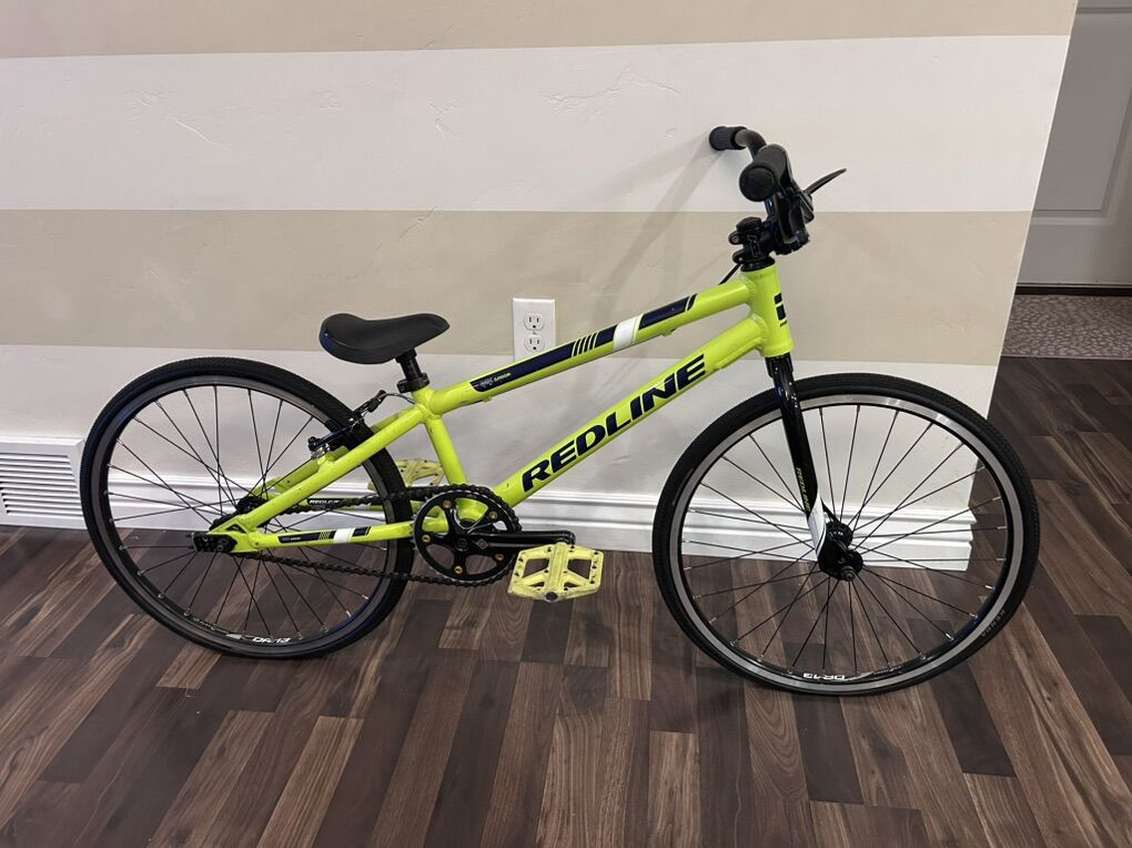 Redline MX Junior BMX Bike