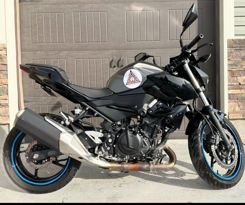 2023 Z400 ABS Kawasaki