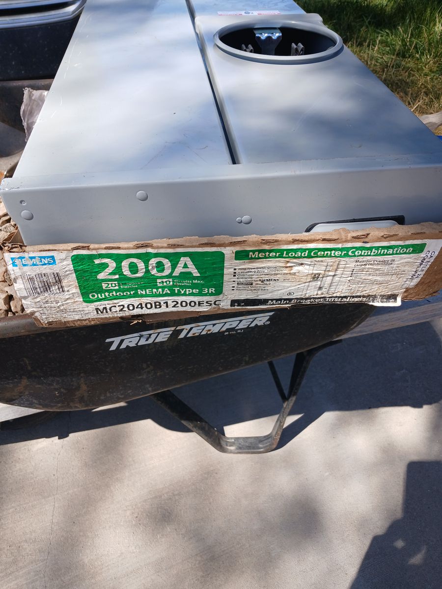 Breaker box 200 amp