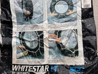 Pickup or SUV Tire Chains by WhiteStar