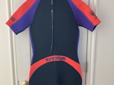 HO Wetsuit Size Large