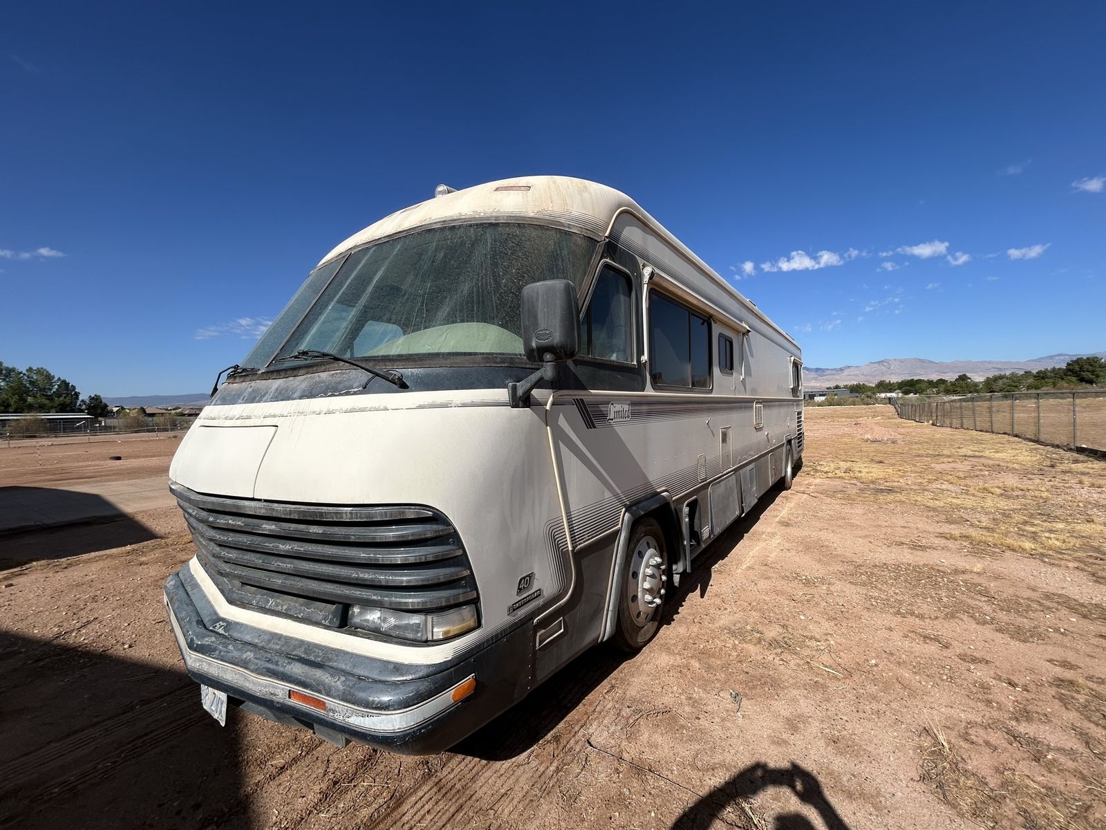 Motor home 