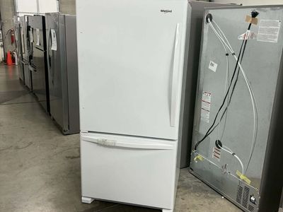 NEW WHIRLPOOL WHITE 22 C FT BOTTOM FREEZER FRIDGE