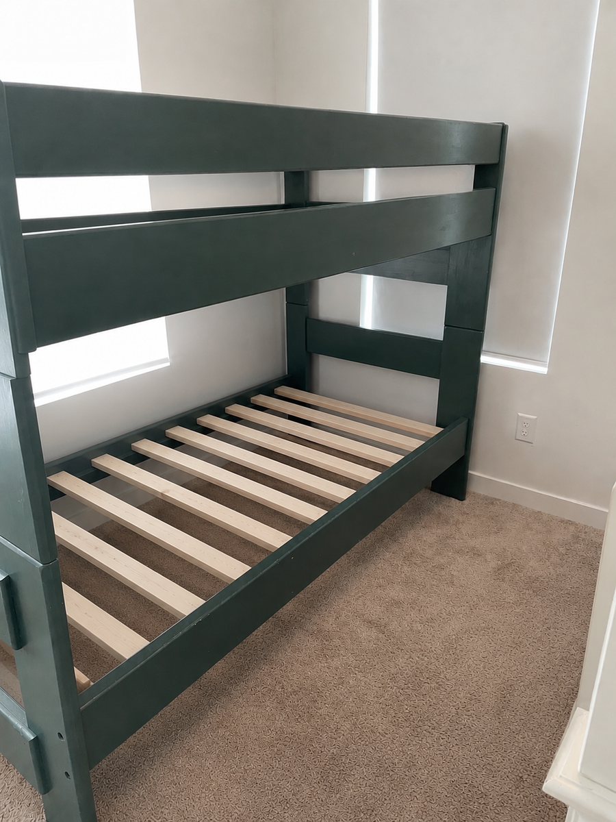 Solid wood Bunk Bed