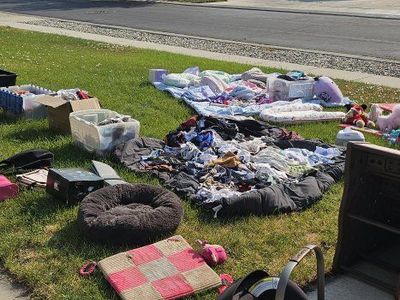 Come fill a bag! boy & girl clothes