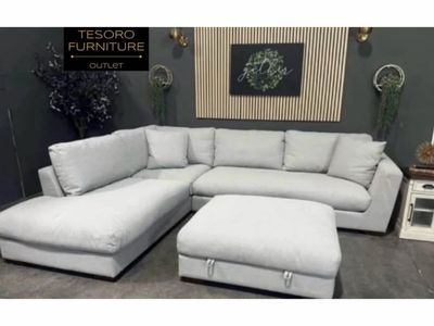 HENREDON BUCCLE MODERN SECTIONAL WE OFFER DELIVERY