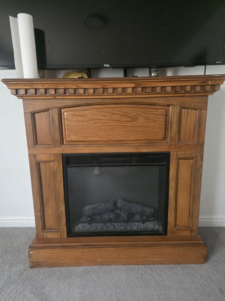 Wood Grain Electric Fireplace Mantel Heater