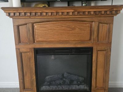 Wood Grain Electric Fireplace Mantel Heater