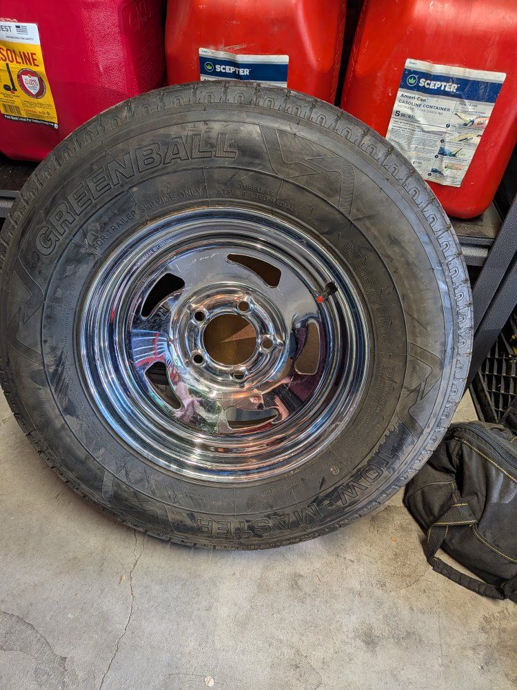 215/75R14 Trailer Tire and Rim