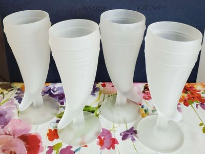 Tiara Frosted "Horn" Glasses, set of 4