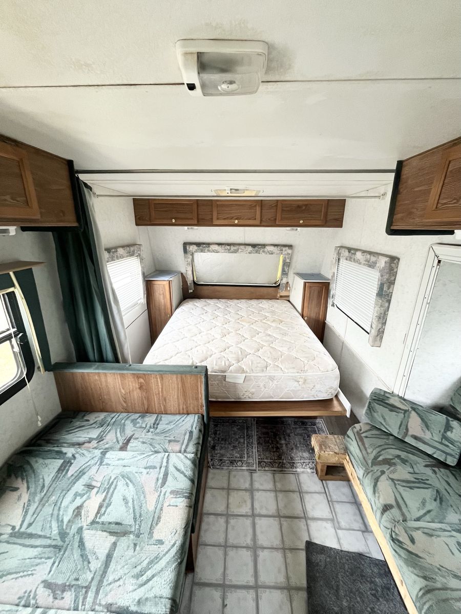 2000 Wanderer Glide Light $2,900