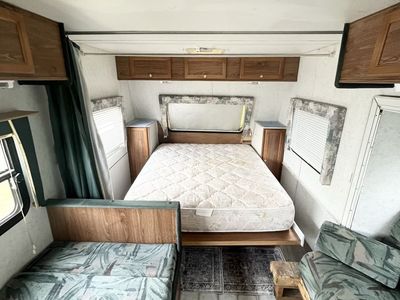 2000 Wanderer Glide Light $2,900