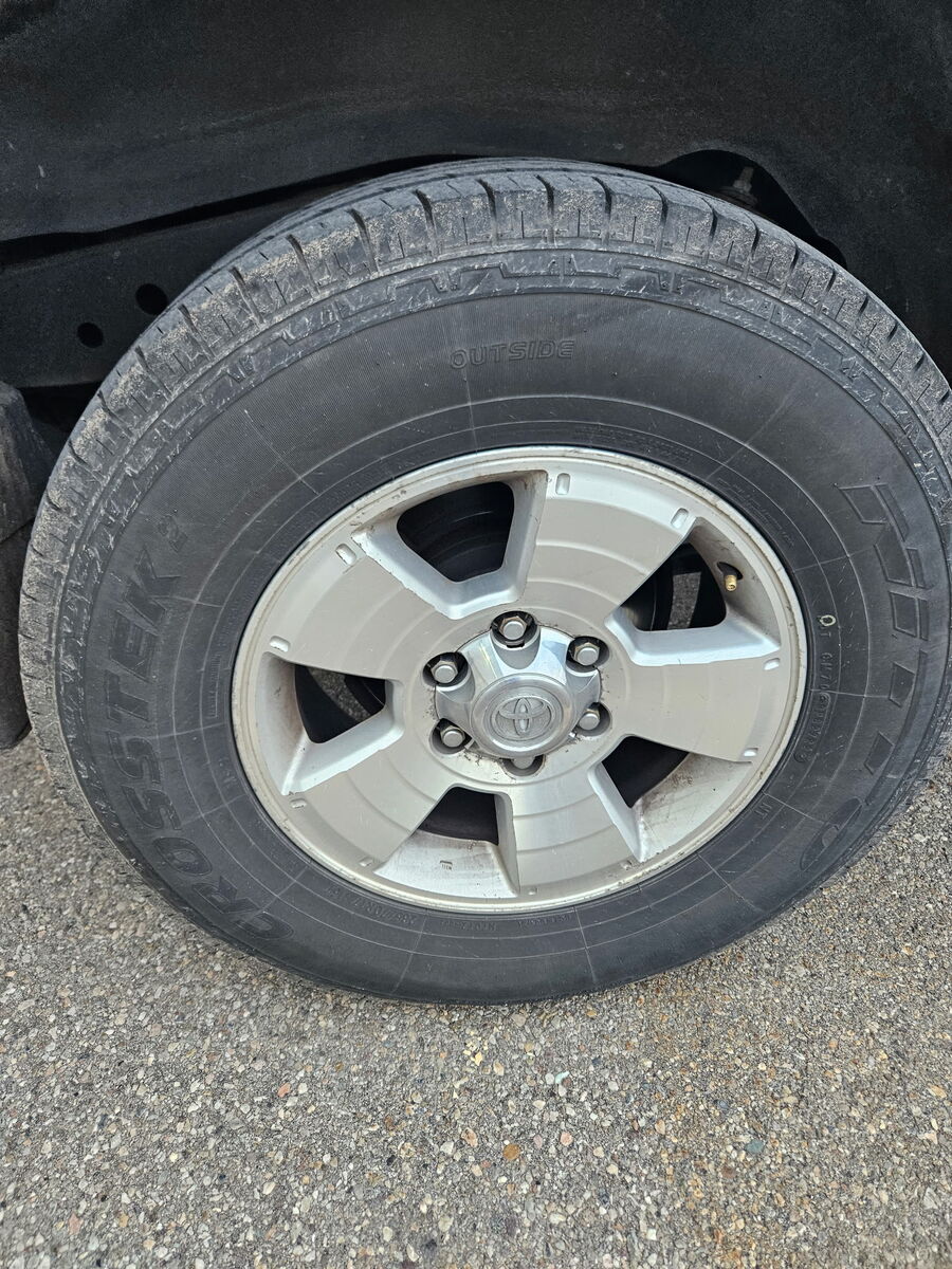 4 OEM Toyota 4Runner Wheels w/ 265/70R17 Tires – Good Tread – $100 Each