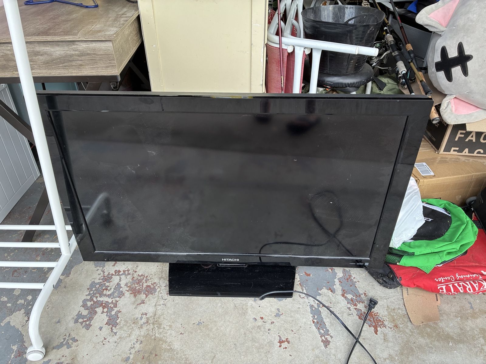 Hitachi TV 