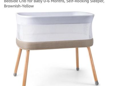 VaVaSoo Automatic Rocking Bassinet Bedside Sleeper with White Noise, Brownish-Yellow
