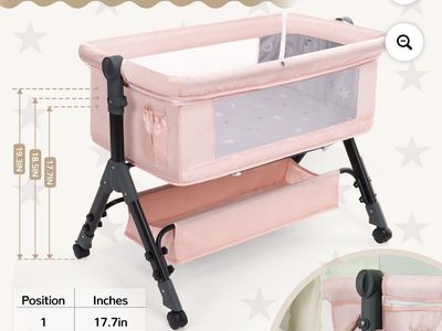 🩷 Baby Bassinet / Bedside Sleeper – Pink – Gently Used