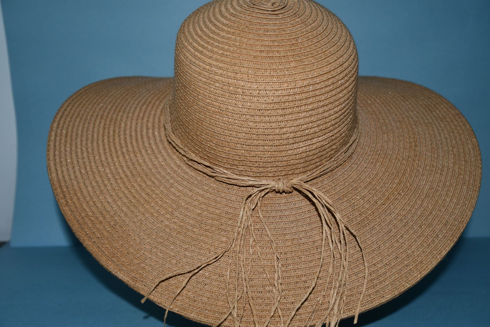 CUTE SUN HAT ~ BROWN ~ ONE SIZE ~ BRIM LENGTH 4" ~ BEACH ~ POOL ~ SUMMER FUN ~ CLEAN!