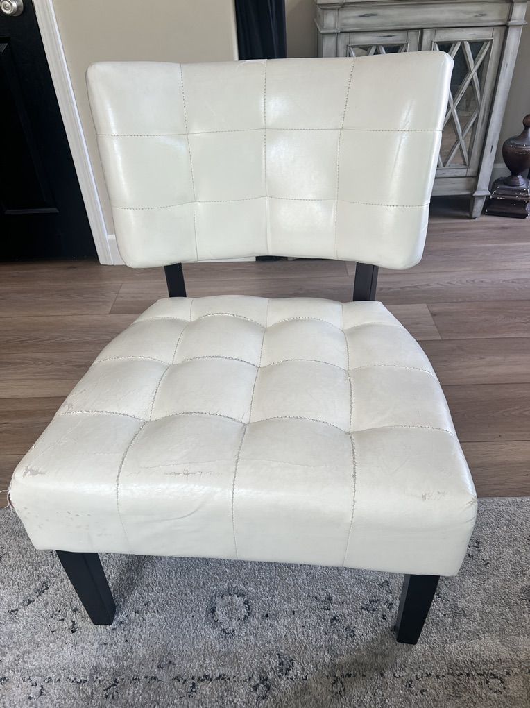 Free White Chair