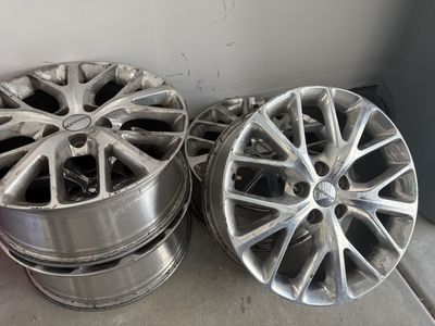 Dodge OEM 18" Chrome 5-Spoke Wheels - Set of 4 used - in good condition