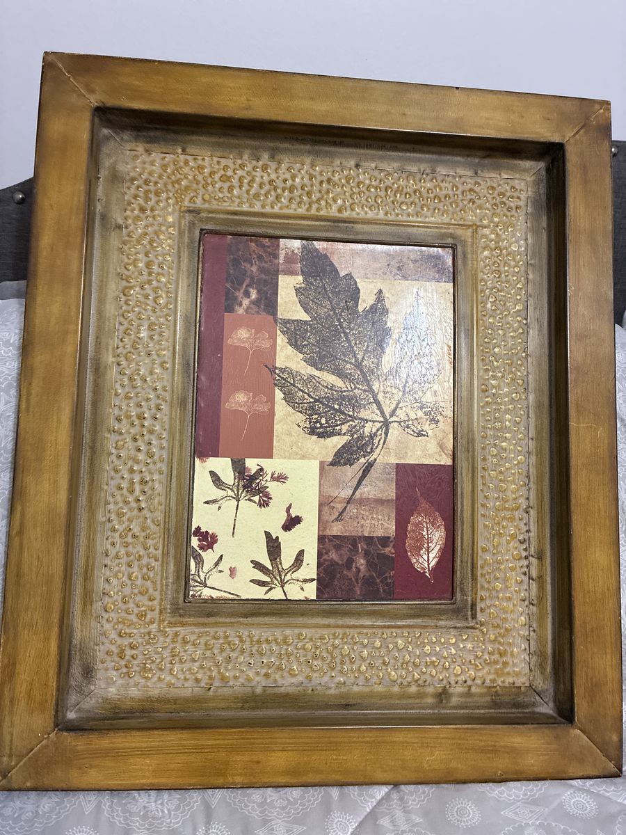 Medal Art Fallon Leaf
