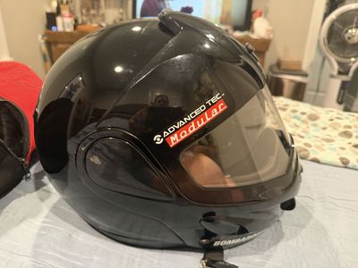 Skidoo, bombardier, advanced tec, modular helmet, XXL (7 7/8-8) Dot, Black + Yamaha racing cover