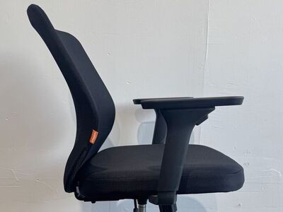 Poppin Office Task Chair